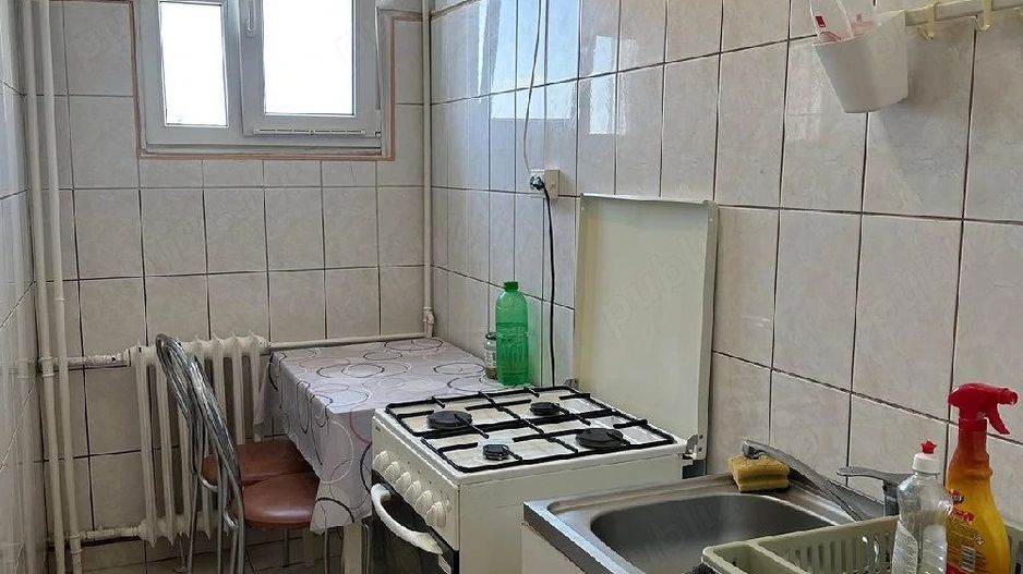 Garsoniera decomandata, 2 min metrou, 36 mp, balcon inchis - Poză 5
