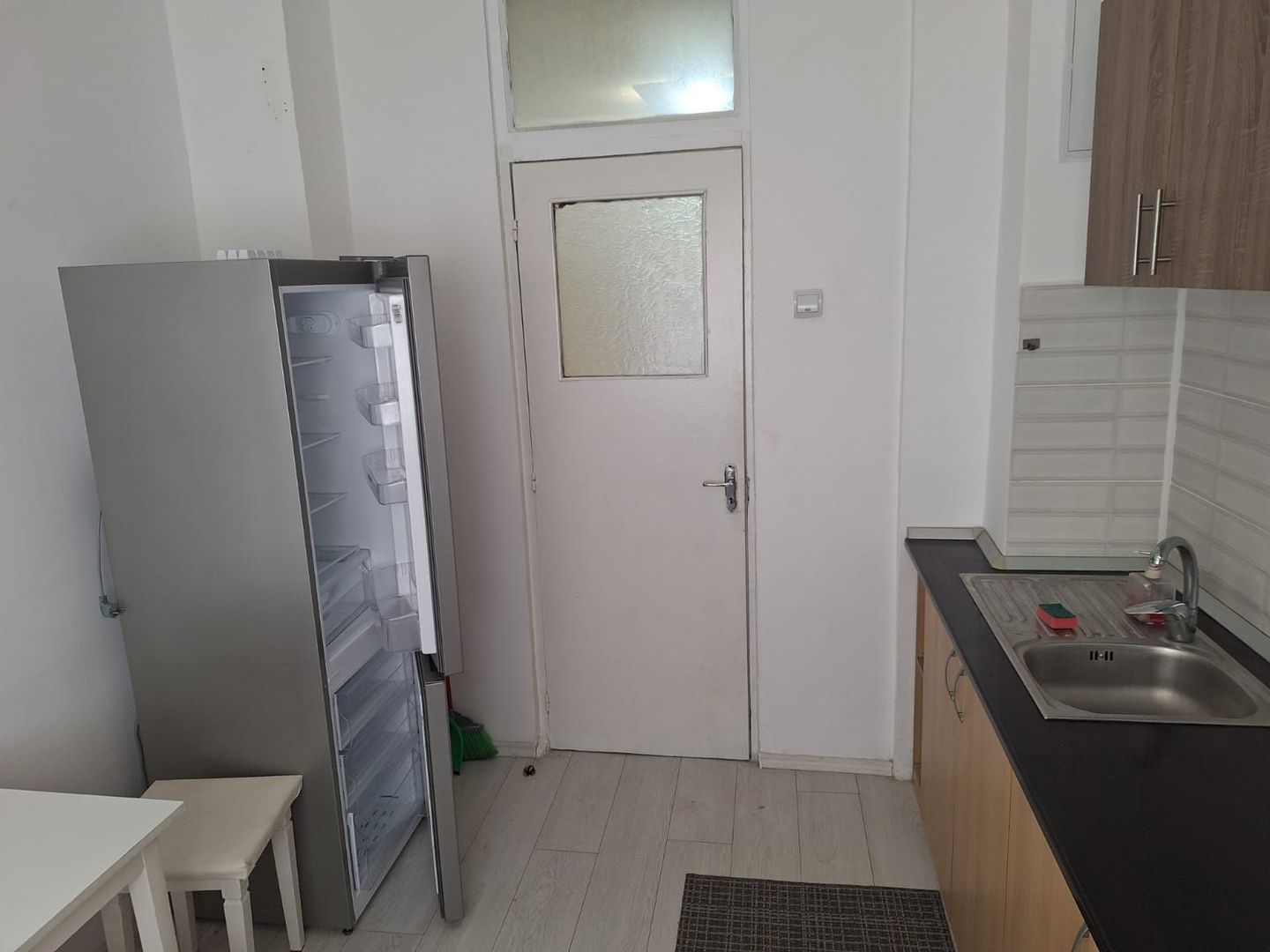 AP. 2 CAMERE- APARATORII PATRIEI, METROU 3 MINUTE, BLOC REABILITAT - Poză 3