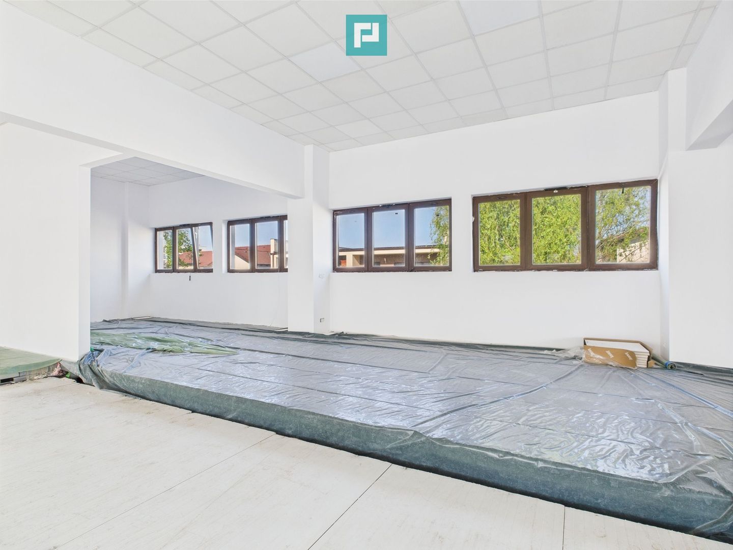 Spații Comerciale între 70 și 350 mp în Dumbrăvița - Poză 10