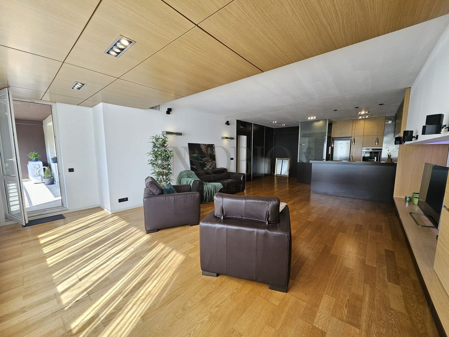 Apartament 3 Camere - Soseaua Nordului - Loc de Parcare - Boxa - Poză 6