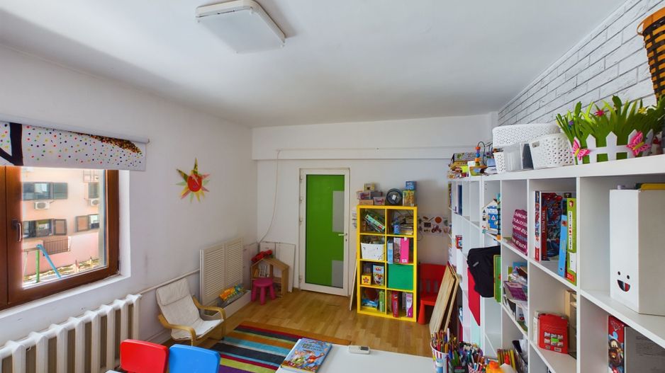 Spațiu pretabil grădiniță, centru educațional, birouri - zona Domenii - Poză 15