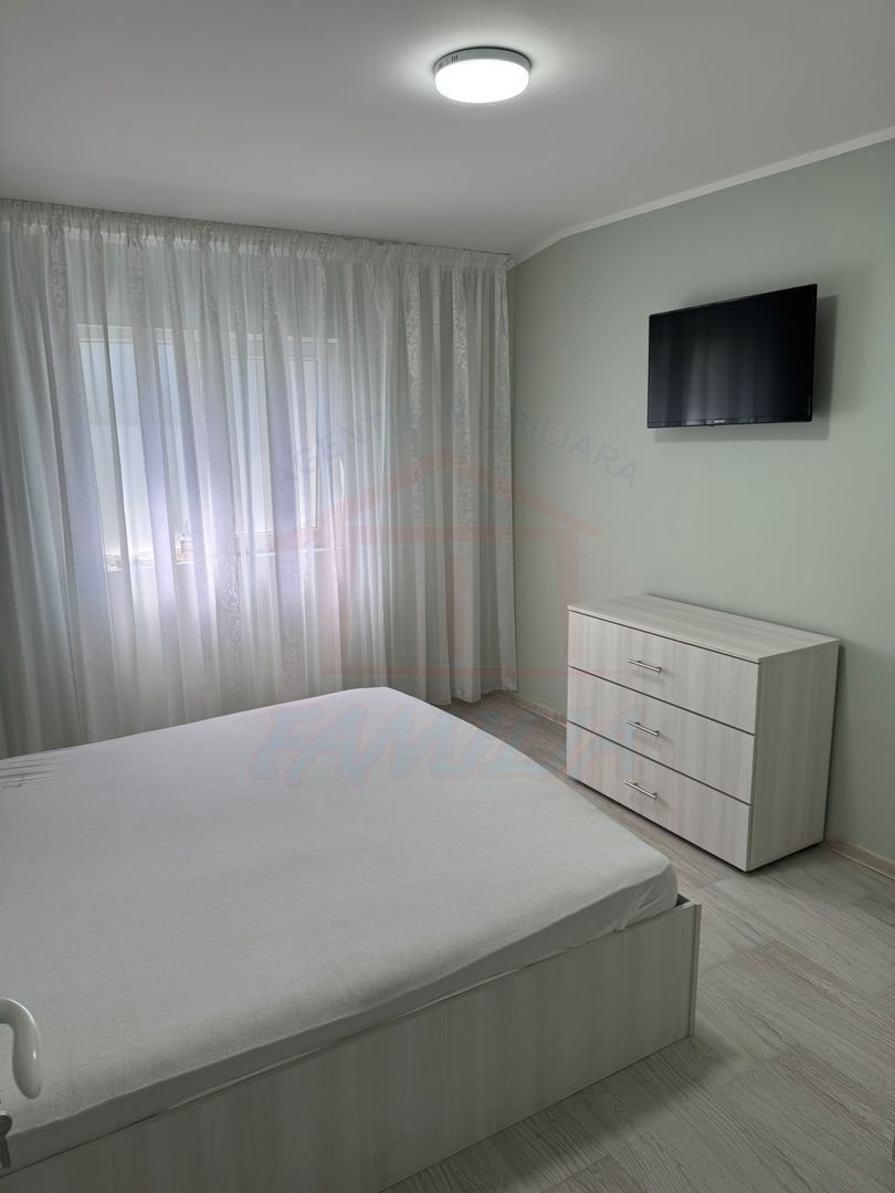 CAMERĂ DE ÎNCHIRIAT – CASĂ | 250 €/LUNĂ - Poză 8