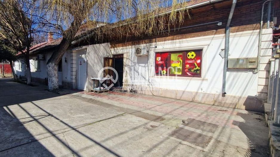 INEL 2 - Spatiu comercial 140 mp - Poză 2