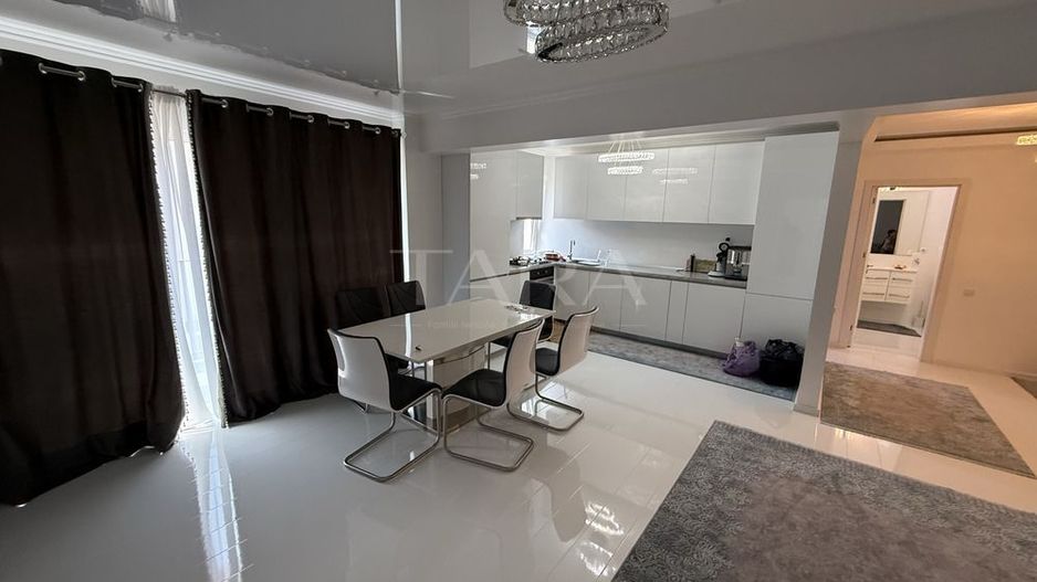 Apartament 3 camere, finisaje de lux, central, Florești, zona Eroilor. - Poză 2