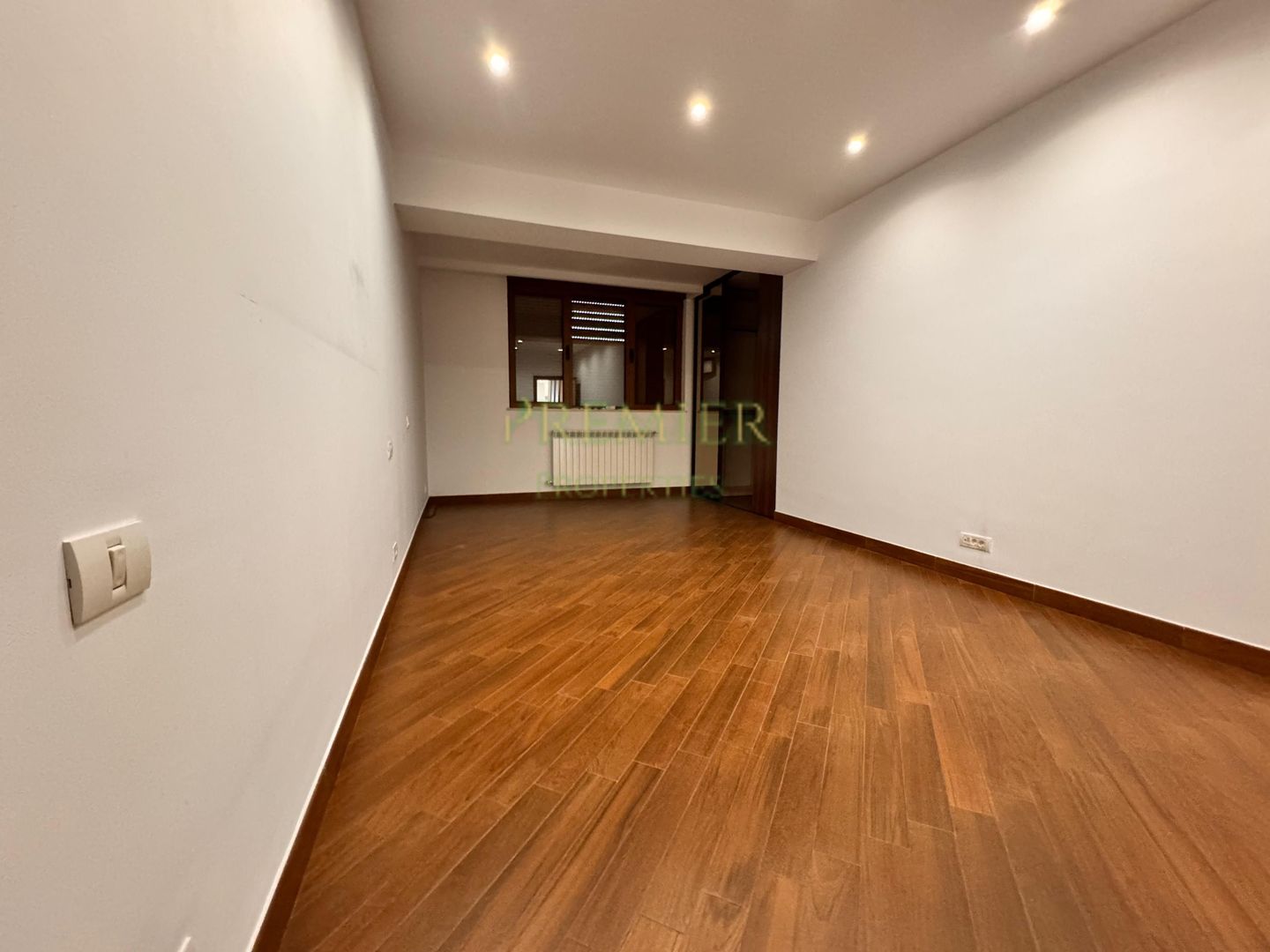 Apartament  bloc 2010 Dorobani - Poză 11