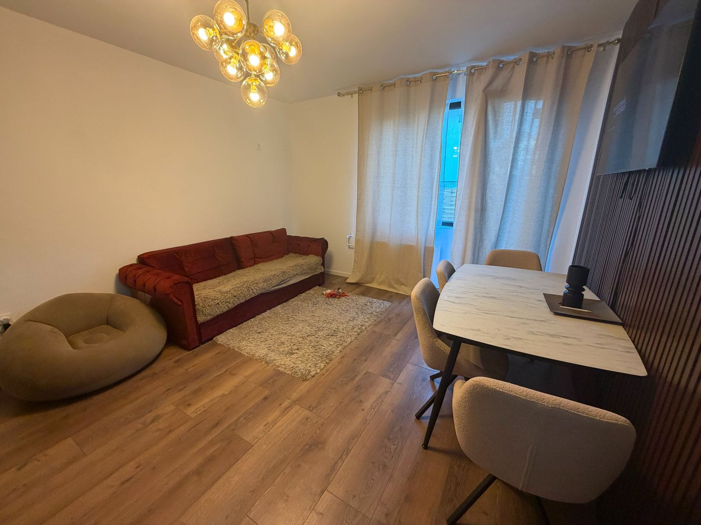CASA INSIRUITA  - PISCINA, TOATE UTILITATILE, MOBILATA, COMISION 0% - Poză 3