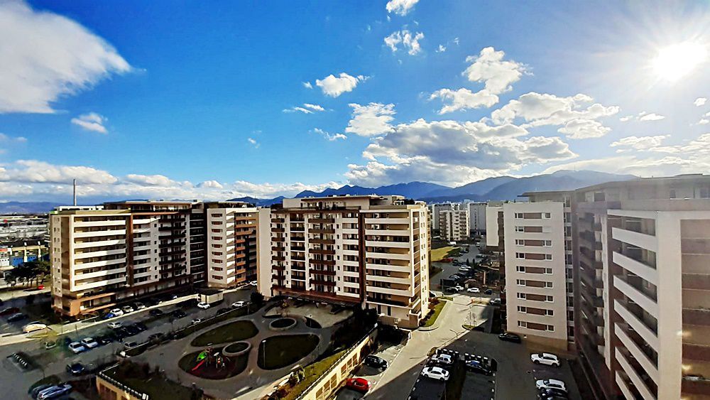 Penthouse cu 5 camere in URBAN PENTHA-zona Coresi - Poză 1