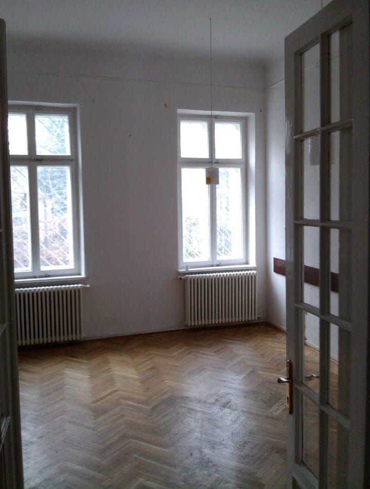 De vanzare Vila interbelica consolidata, Calea Victoriei, Cismigiu - Poză 3