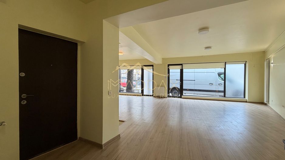 Spatiu Comercial *180mp* // 2 parking spaces // Stefan Cel Mare - Poză 4