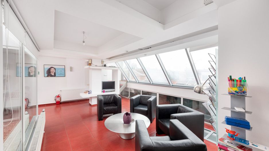 Spatiu de birouri - Poză 39