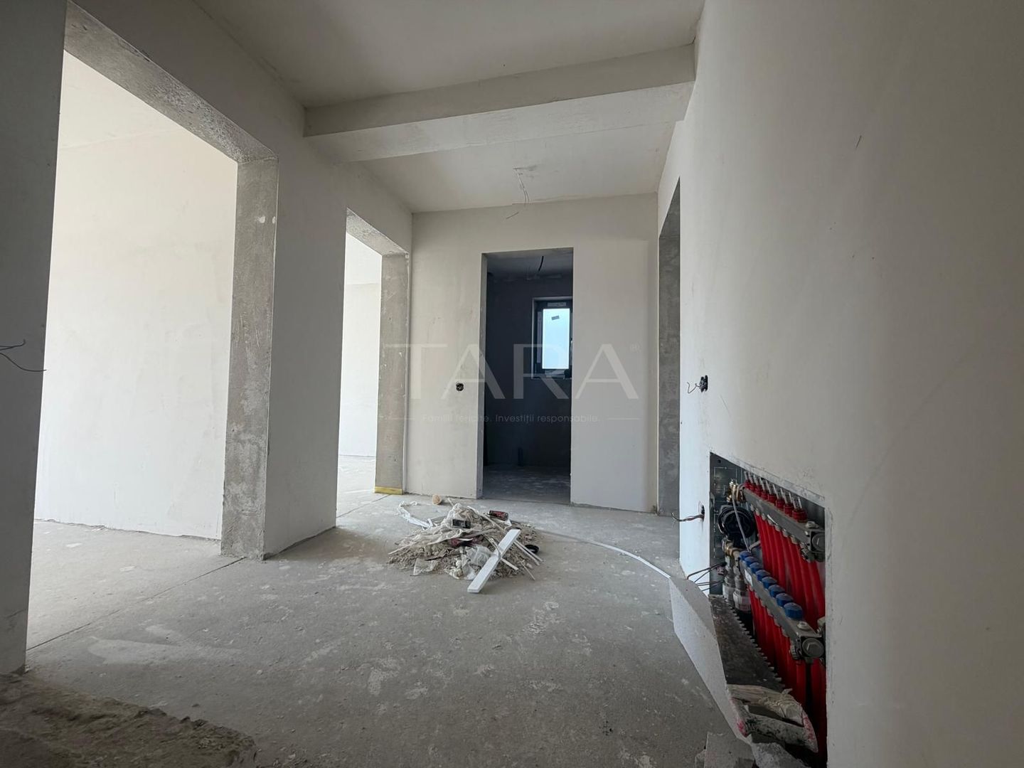 Duplex spațios cu 5 dormitoare, încălzire în pardoseală, Floresti. - Poză 3