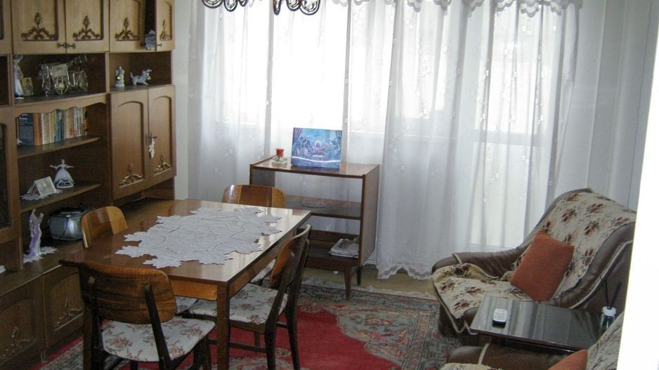 Apartament 3 camere dec,Micro 39 B - Poză 1