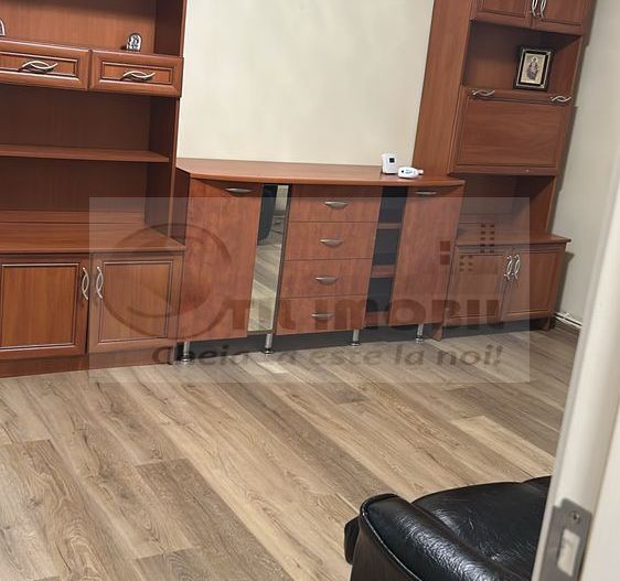 Apartament 2 camere semidecomandat, situat în spatele Iulius Mall - Poză 3