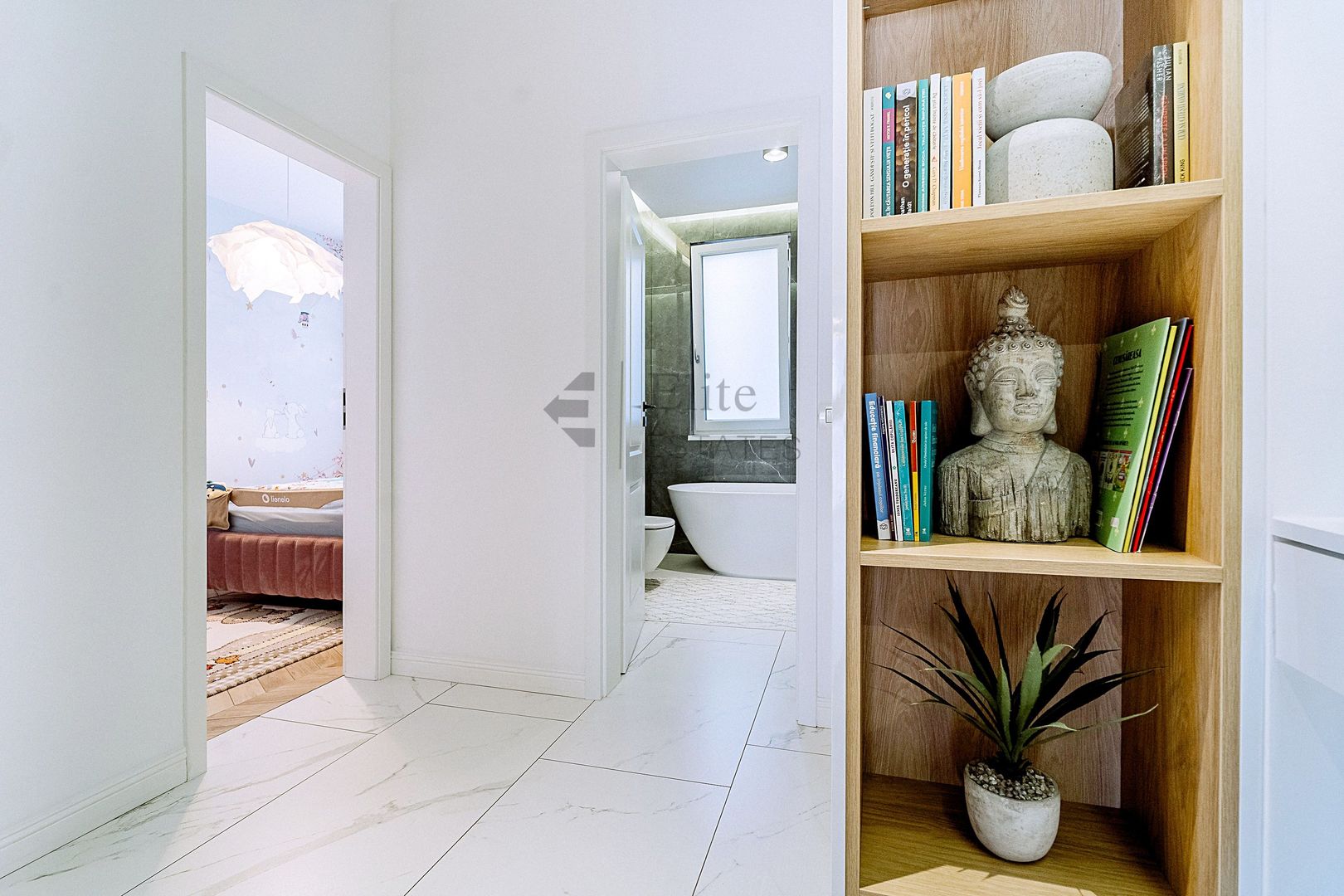 Penthouse de lux 530 mp ultracentral in Oradea - Poză 29