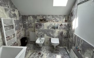 Vand casa in Bucium cu vedere la oras - Poză 6