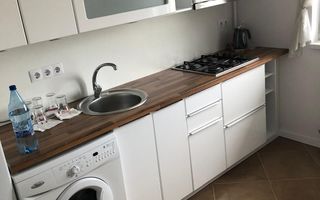 Apartament 2 camere 45 mp utili balcon mp 5 etaj 1 zona Tineretului - Poză 4