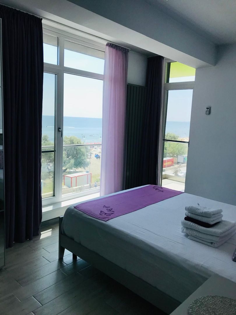 Apartament 3 camere – prima linie la mare – Alezzi Beach Resort - Poză 6