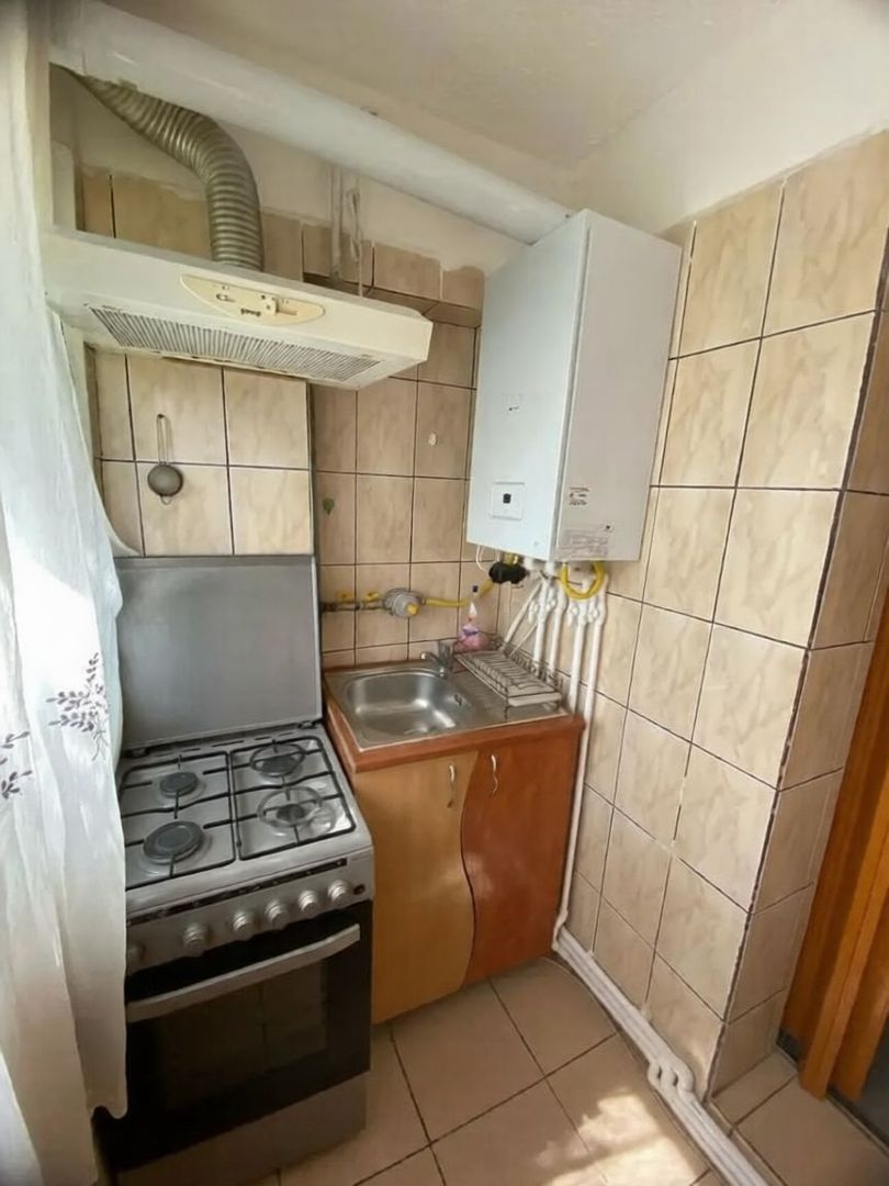Apartament 2 camere- Cornitoiu, zona Scoala 32 - Poză 5