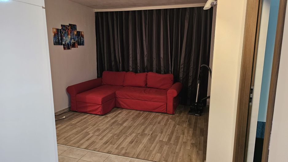 Apartament 4 camere  Parcul Sebastian cu Centrala si Parcare - Poză 2