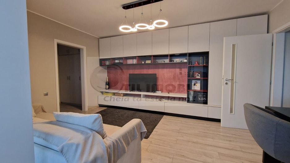 Liber, mobilat modern, apartament 3 camere, Tatarasi Posta, etaj 3/4 - Poză 5