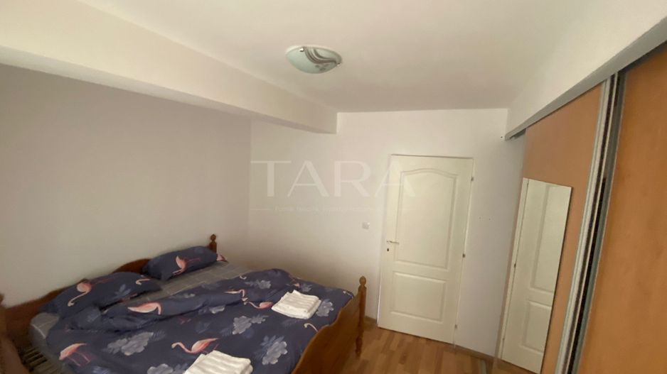 Închiriere apartament 3 camere -  zona Petrom - Poză 8