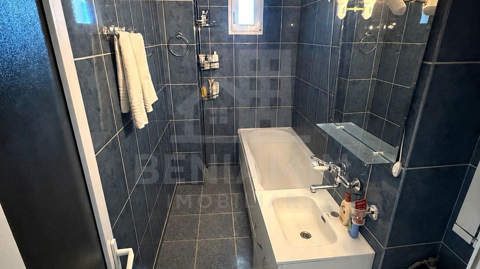 Apartament de 3 camere decomandat 74mp etaj 5 -centrala - Brazda - Poză 5
