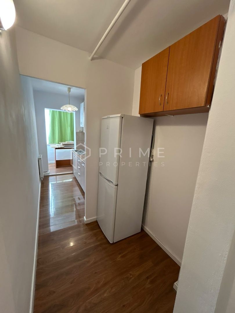 Apartament cu o camera de inchiriat- Str Viitorului- Etaj 1 - Poză 5