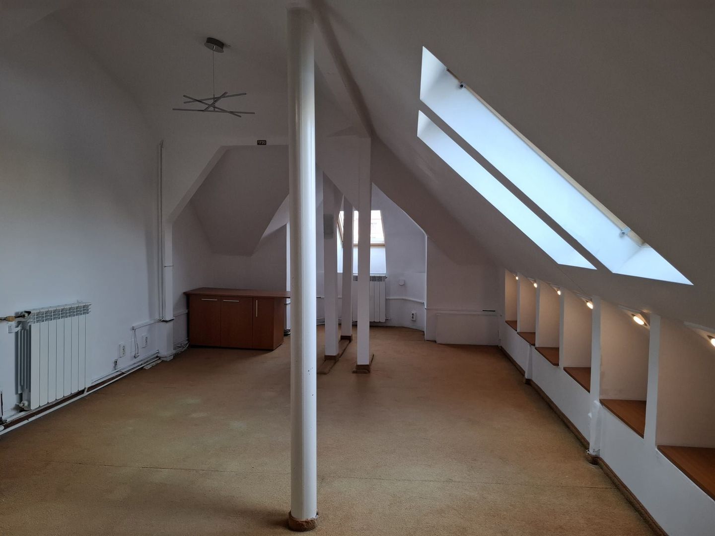 URGENT!, libera, rezidential/birou/comercial, 2 intrari, NEGOCIABIL - Poză 13