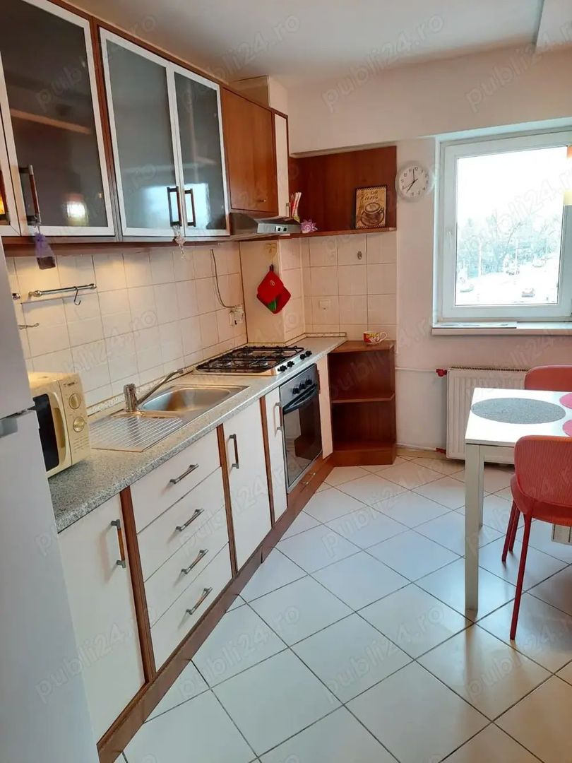 APARTAMENT LUMINOS METROU ZONA STEFAN CEL MARE - Poză 4