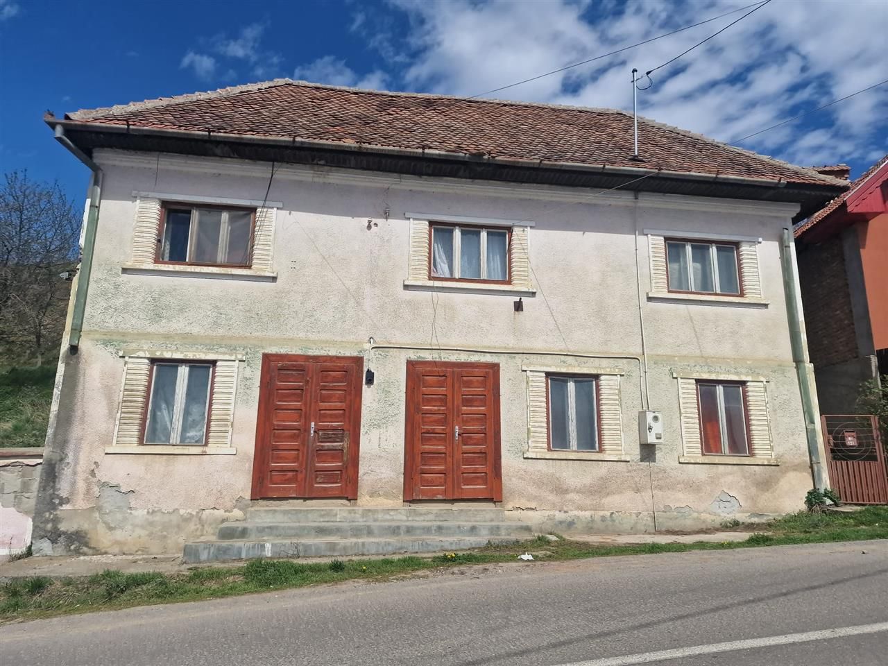 Casa traditional saseasca, in pitoareasca asezare Arini, Brasov - Poză 7