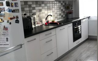 Apartament cu 2 camere, etaj intermediar, parcare, zona Calea Turzii - Poză 2