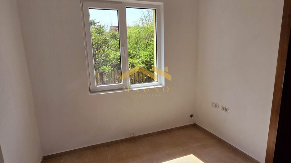 VILA P+M NOUA DE VANZARE IN LIPOVA BAI - Poză 10