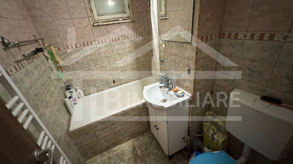 Apartament cu 3 camere, 54mp, Zona Dambu Pietros - Poză 10