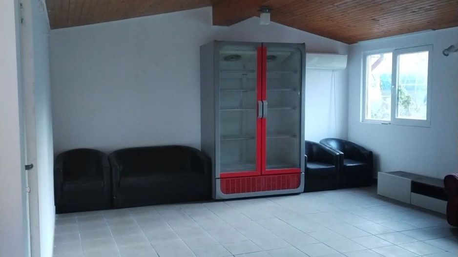 Spatiu de închiriat - Poză 1