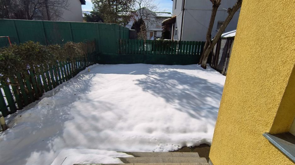 Vila Complex The CLASS,- rond OMV Pipera- curte - garaj - Poză 7