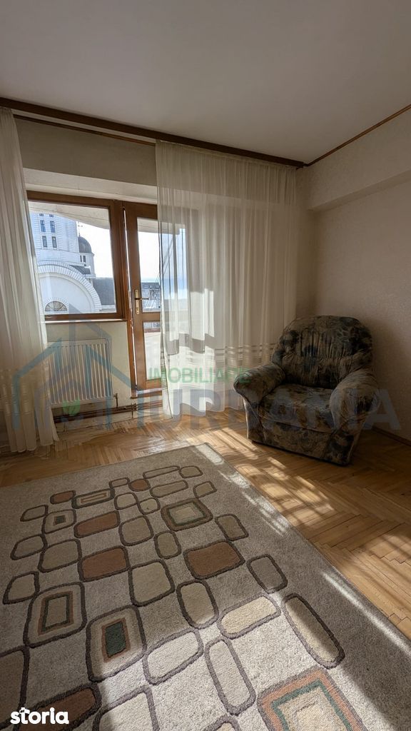 Apartament de vânzare, 3 camere, ultracentral, Pașcani - Poză 3