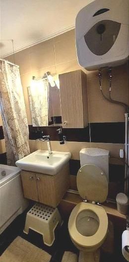 De închiriat apartament 3 camere Brâncoveanu - Poză 10