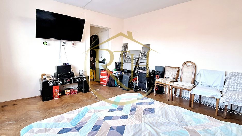 Oferim spre vanzare, Apartament cu 3 camere, Girocului, Sp. Judetean - Poză 7