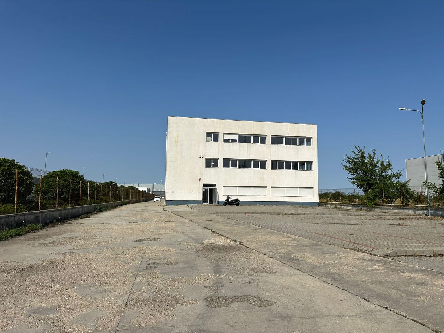 Spatiu depozitare - logistica 2.519 mp si birouri Chiajna A1 - Poză 21