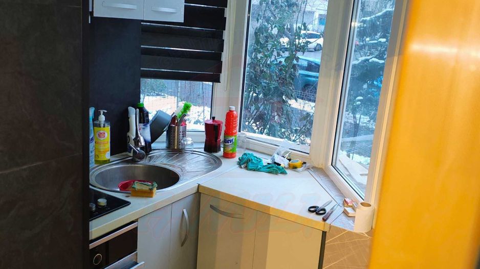 Apartament renovat, 2 camere decomandate – Siderurgiștilor Vest parter - Poză 8