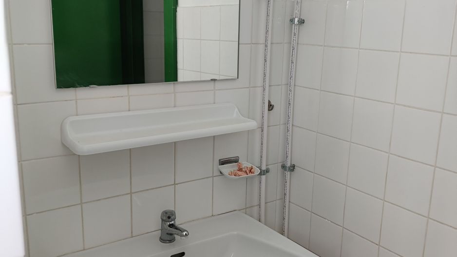 IDEAL PENTRU GRADINITA/SCOALA /AZIL BATRANI / ORFELINAT - Poză 20