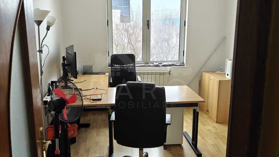 inchiriez casa mare in Tudor pretabila pentru firme, birouri etc. - Poză 6