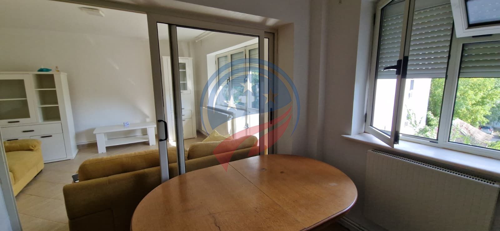 Apartament cu 2 camere de vânzare – Craiova, zona Ștefan Velovan | Etaj 2/2 - Poză 10