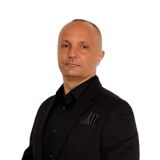 Bertold Bejan - PROPERTY LAB
