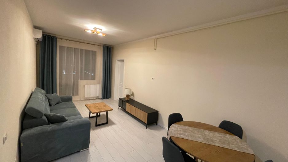 De Închiriat Apartament 2 Camere, Centrală, Parcare, Confort Urban - Poză 2