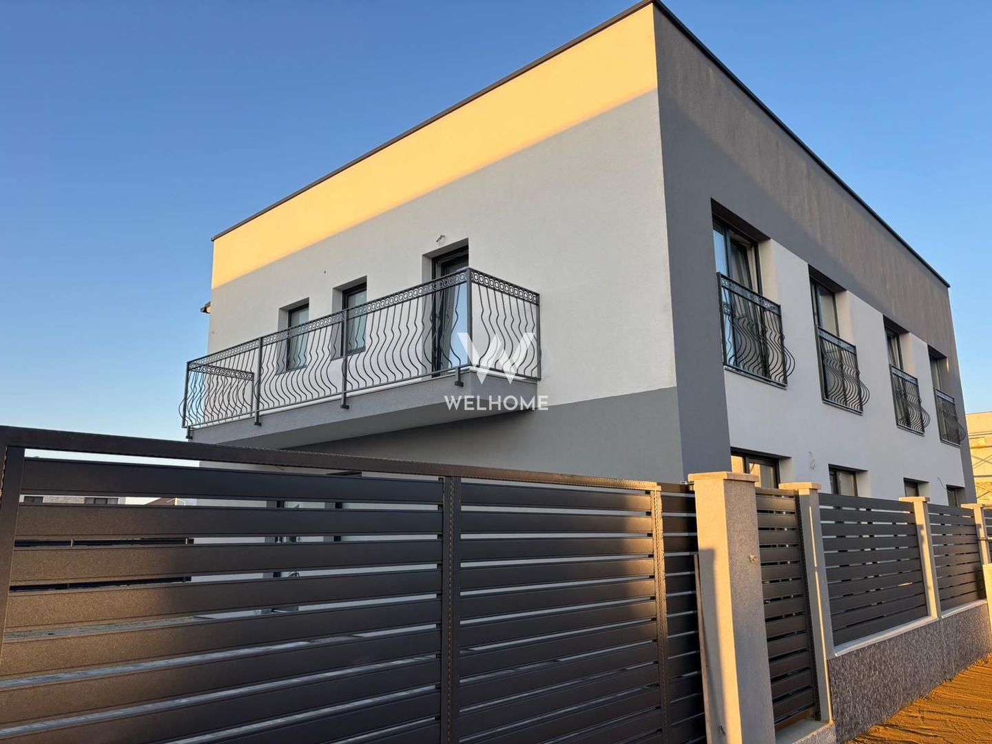 Casa MODERNA 4 camere in Selimbar Triajului - Poză 19