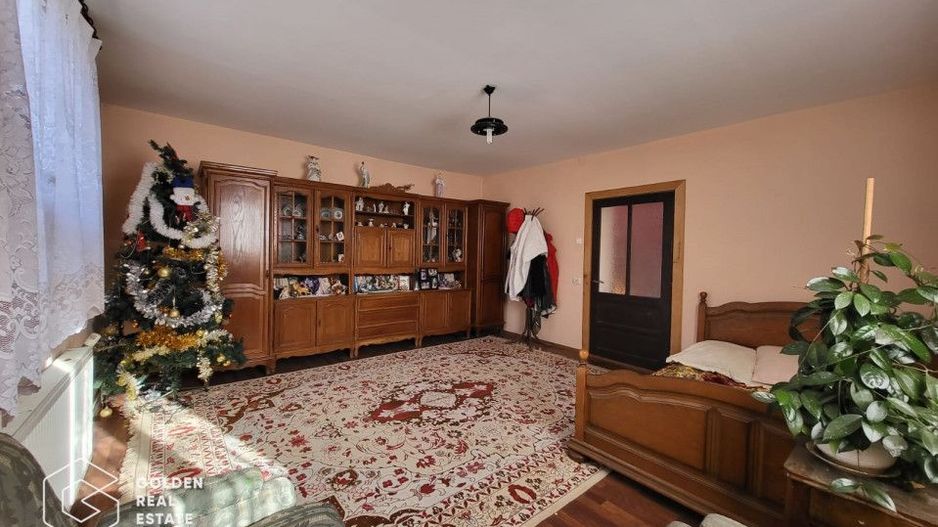 Casa cu teren de 842 mp, oras Lipova - Poză 6