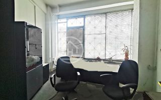 Spatiu comercial cu 15 camere de inchiriat in zona Decebal Oradea - Poză 7