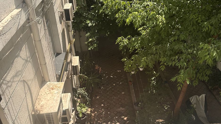 Apartament 2 camere - baie si bucatarie separate, singur pe etaj. - Poză 10