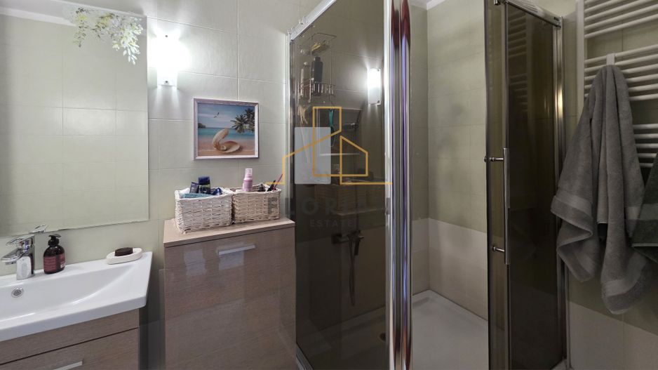 Casa lux- Braytim - de inchiriat - Poză 10